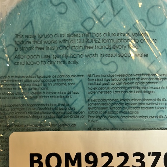 NWT • St. Tropez • Self Tanning Mousse & Mitt - Picture 5 of 5